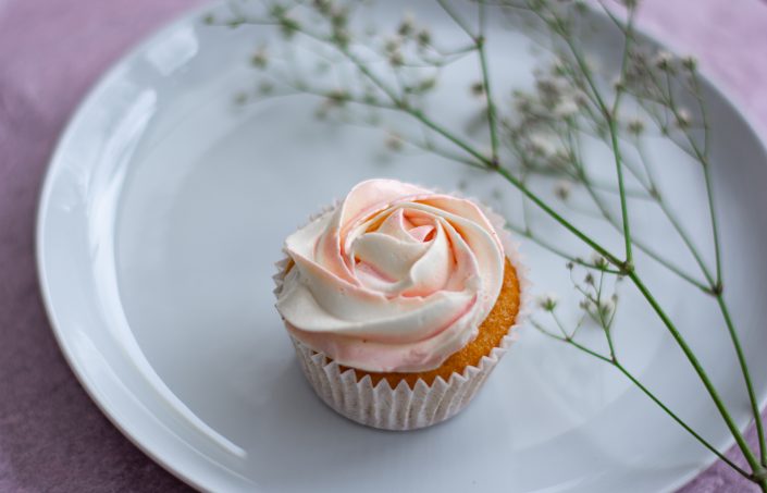 Blush pink wedding cupcake
