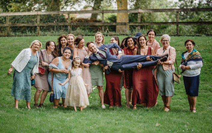 Creative group wedding picture
